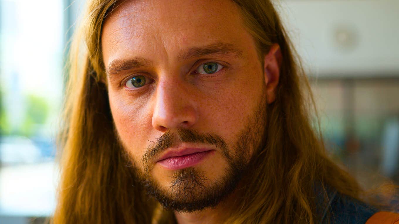 Men Who Can’t Stop Saying These Phrases Exhaust Everyone Around Them