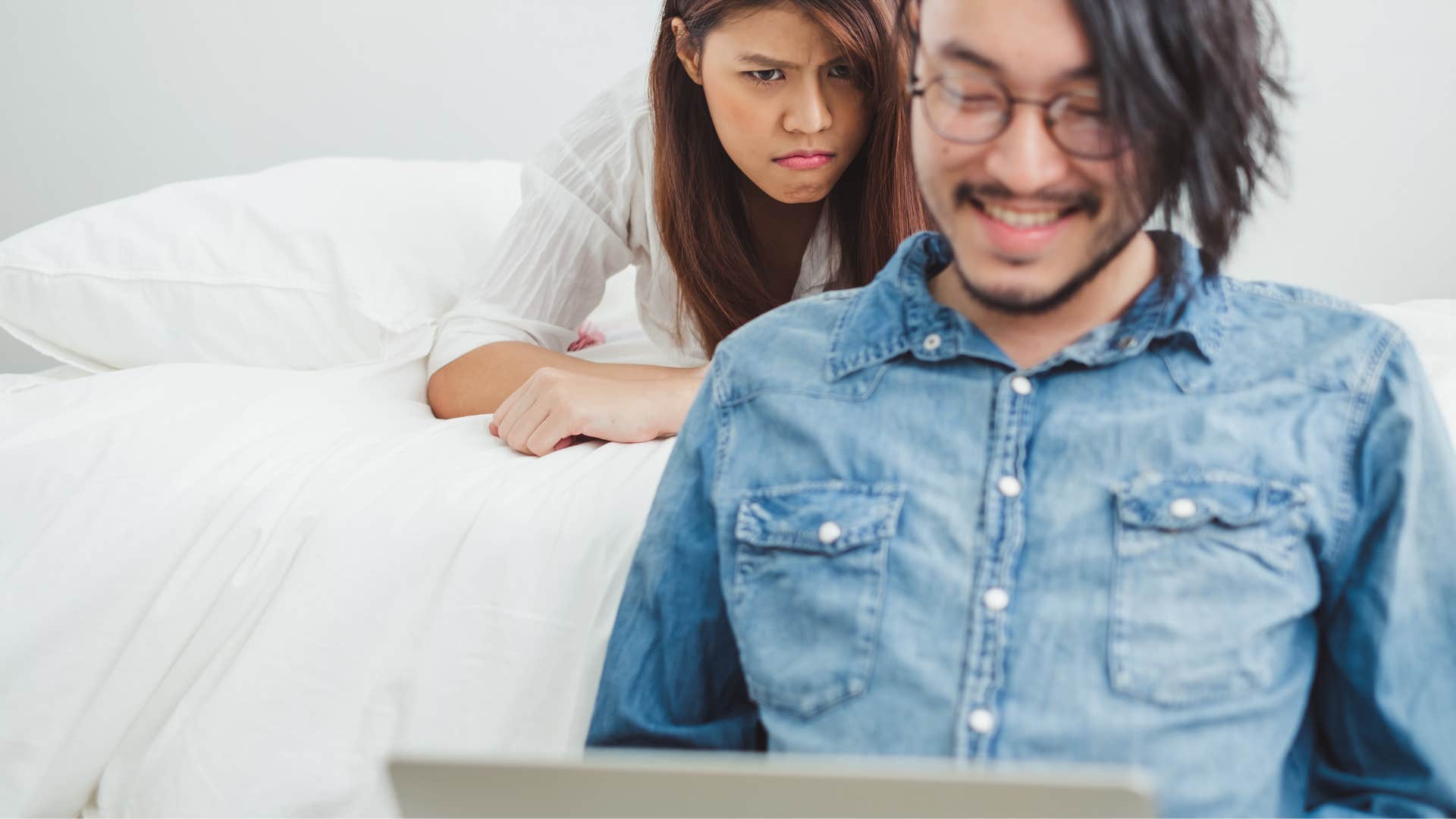 men who dont feel respected at home usually start doing these things they start seeking validation from others