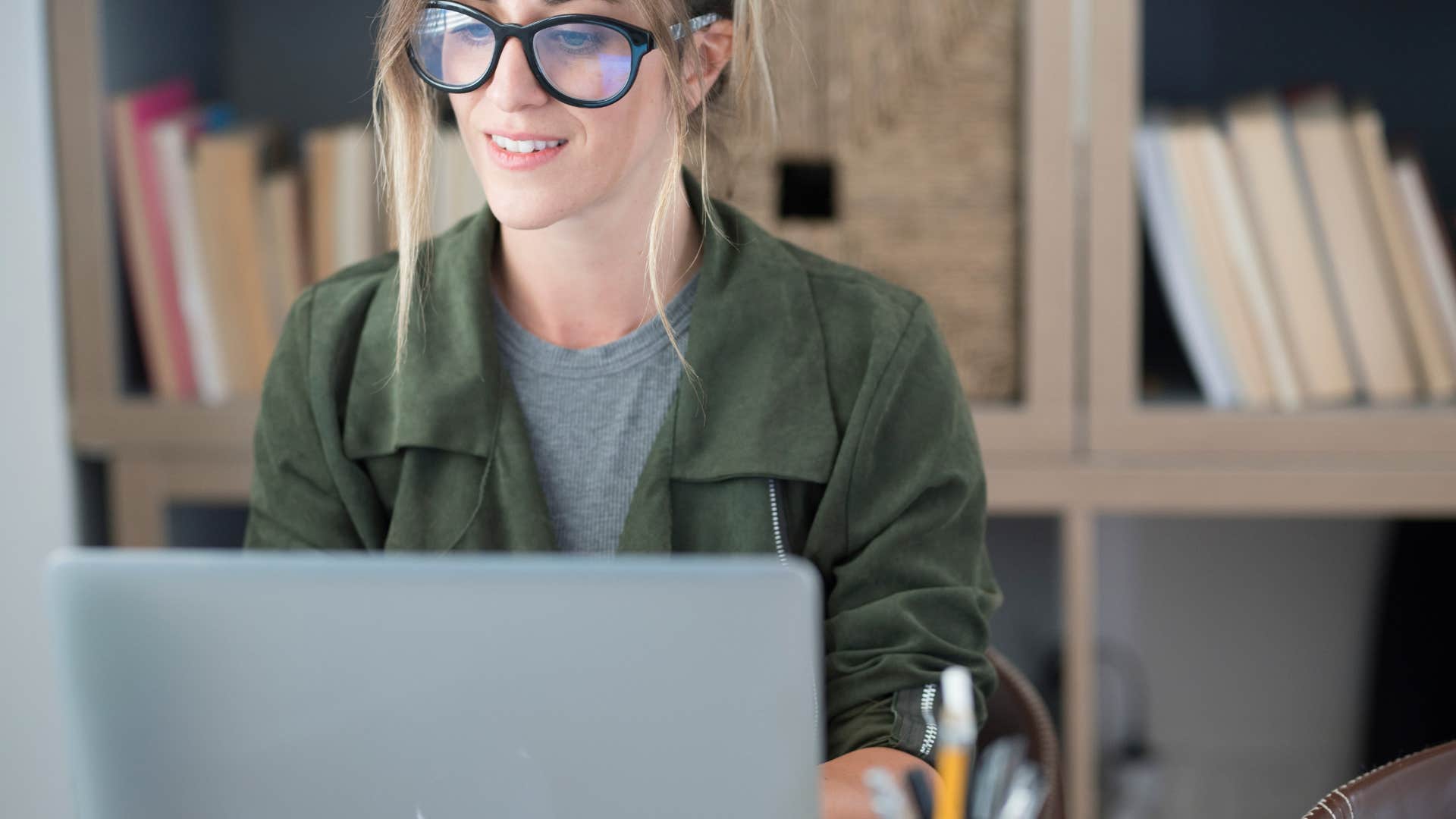 woman who is a cautious millennial