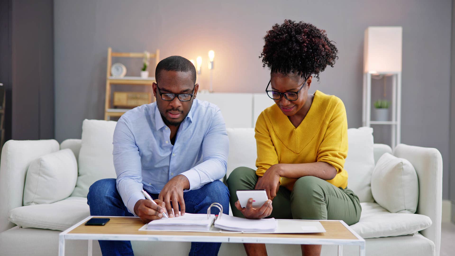 couple handling finances together in a mature way