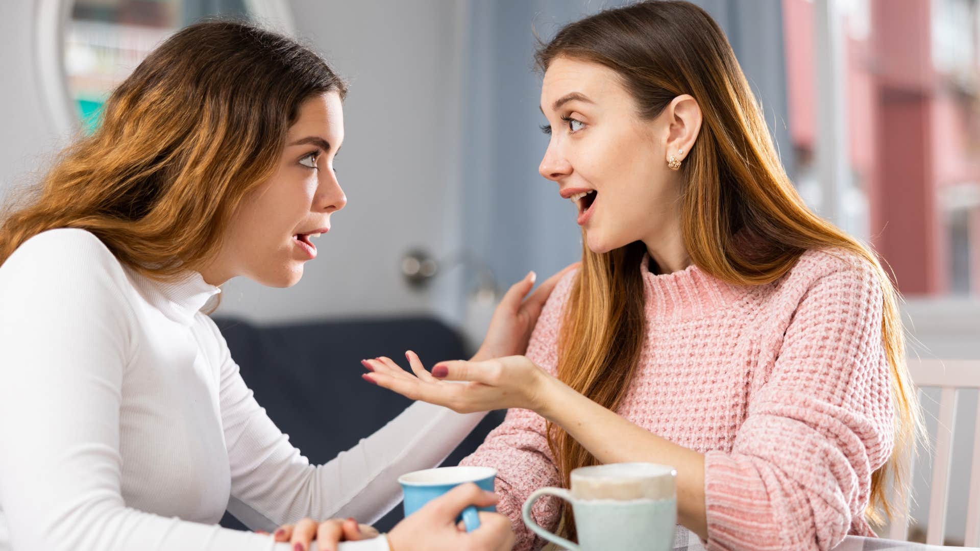 woman bragging about goals before achieving them with a friend