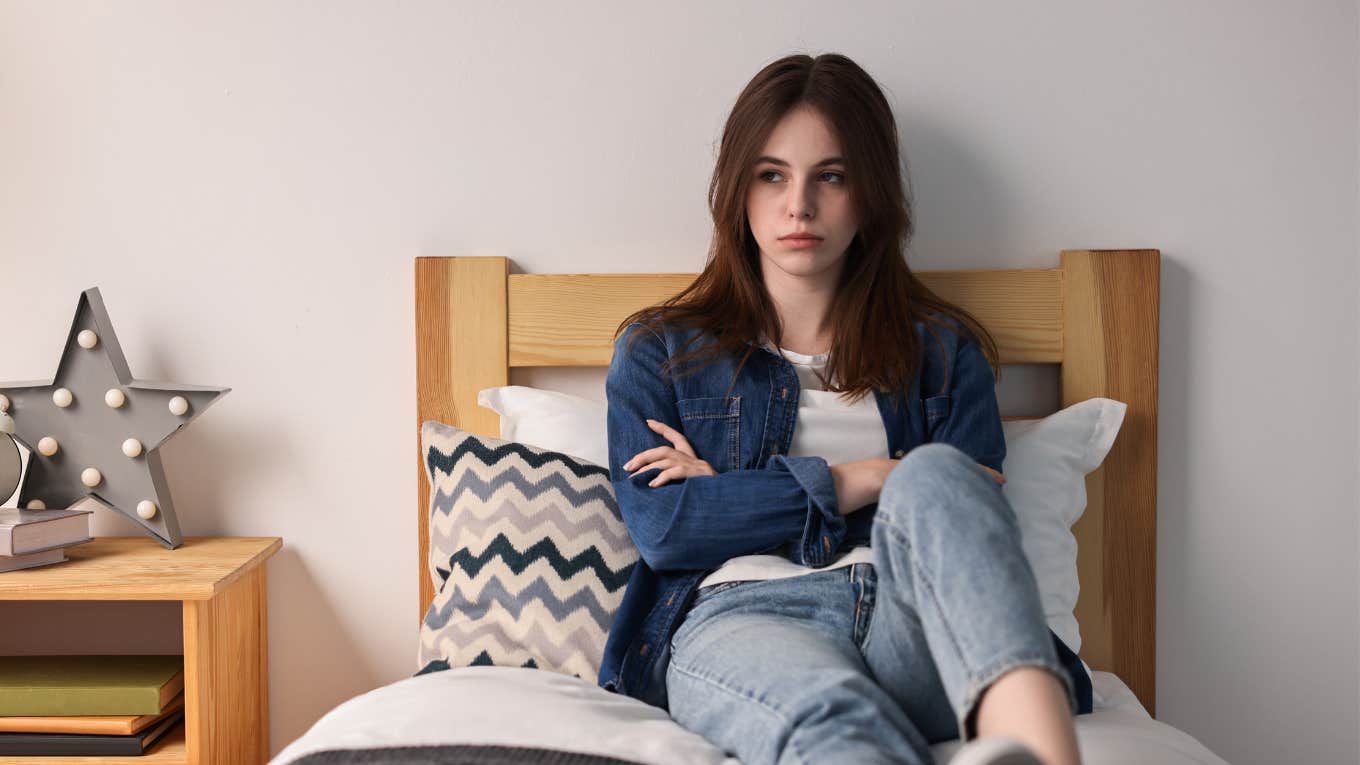 Parents Tell Daughter At College Not To Come Home For Holidays Or Breaks