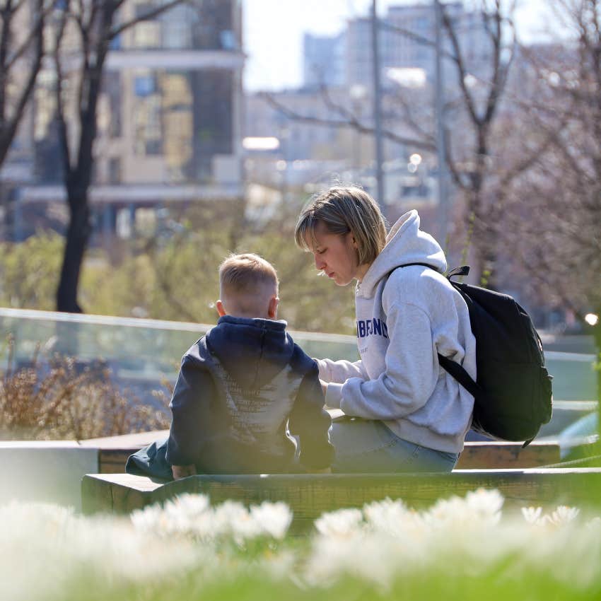 woman who is raising socially confident kid as she doesn't play friend matchmaker