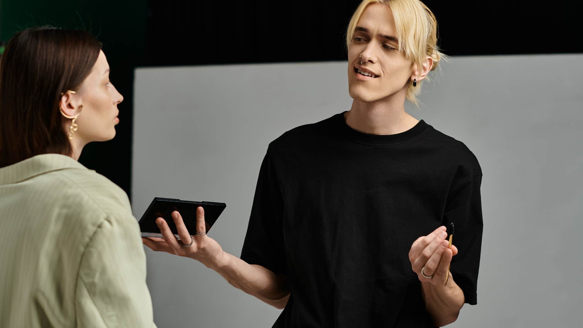 people almost always say these phrases when they feel socially awkward you know what I mean