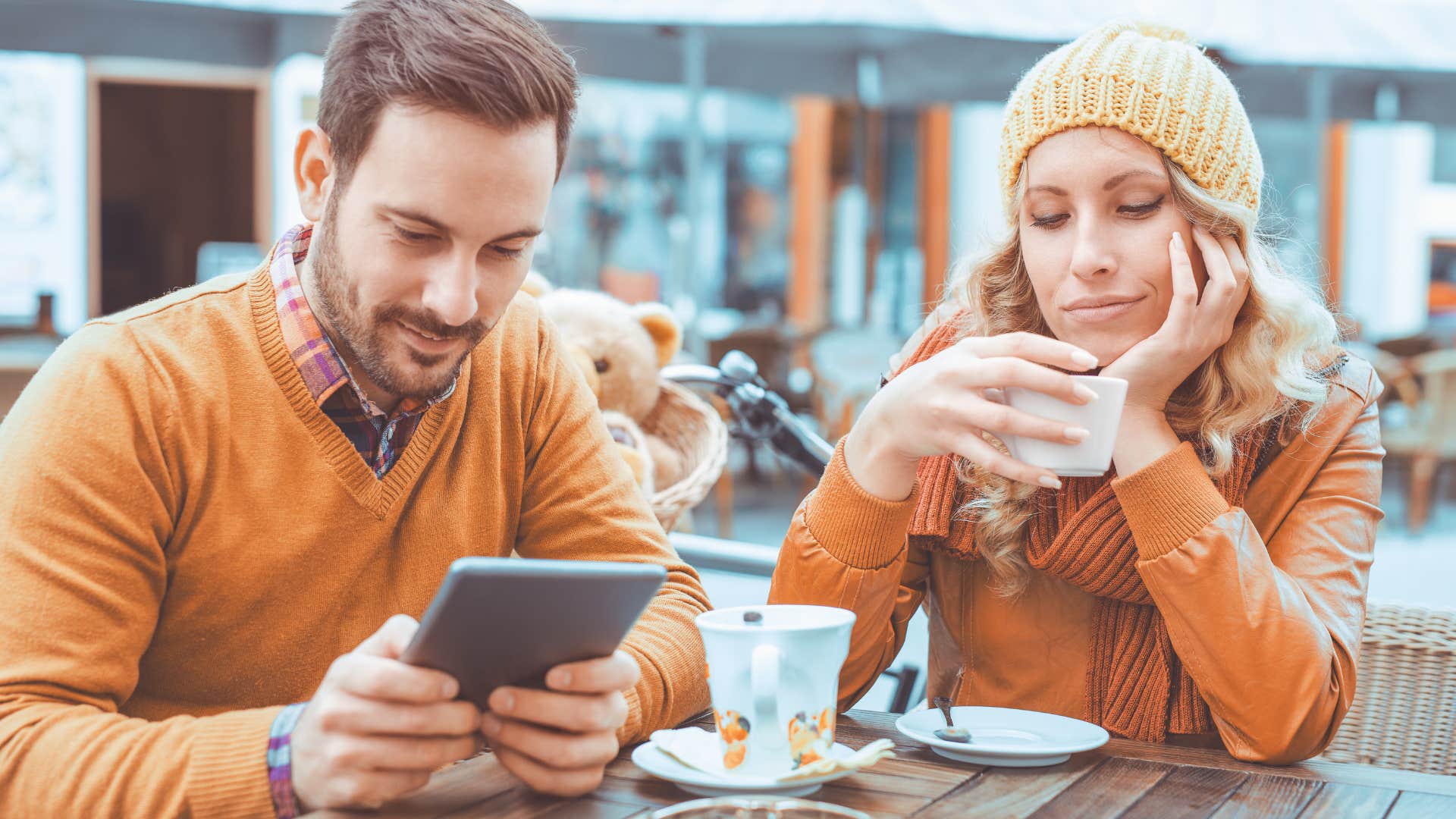 people who are secretly jealous casually drop these subtle clues in conversation they rarely congratulate you