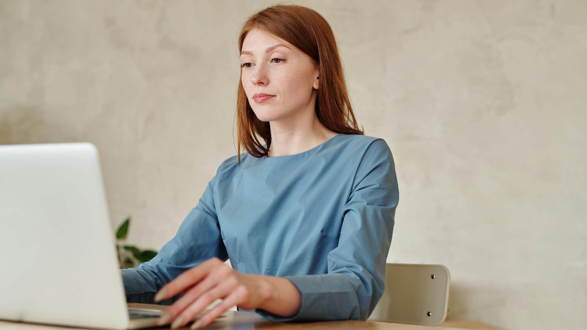 woman saying lets try the easiest fix first