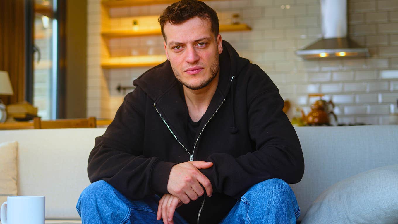 People Who Are Stuck Living Paycheck To Paycheck Usually Have These Reasons