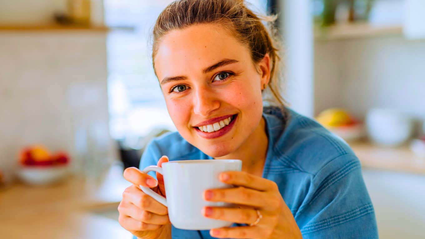 People Who Leave Half-Empty Cups Around The House Usually Have These Distinct Personality Traits