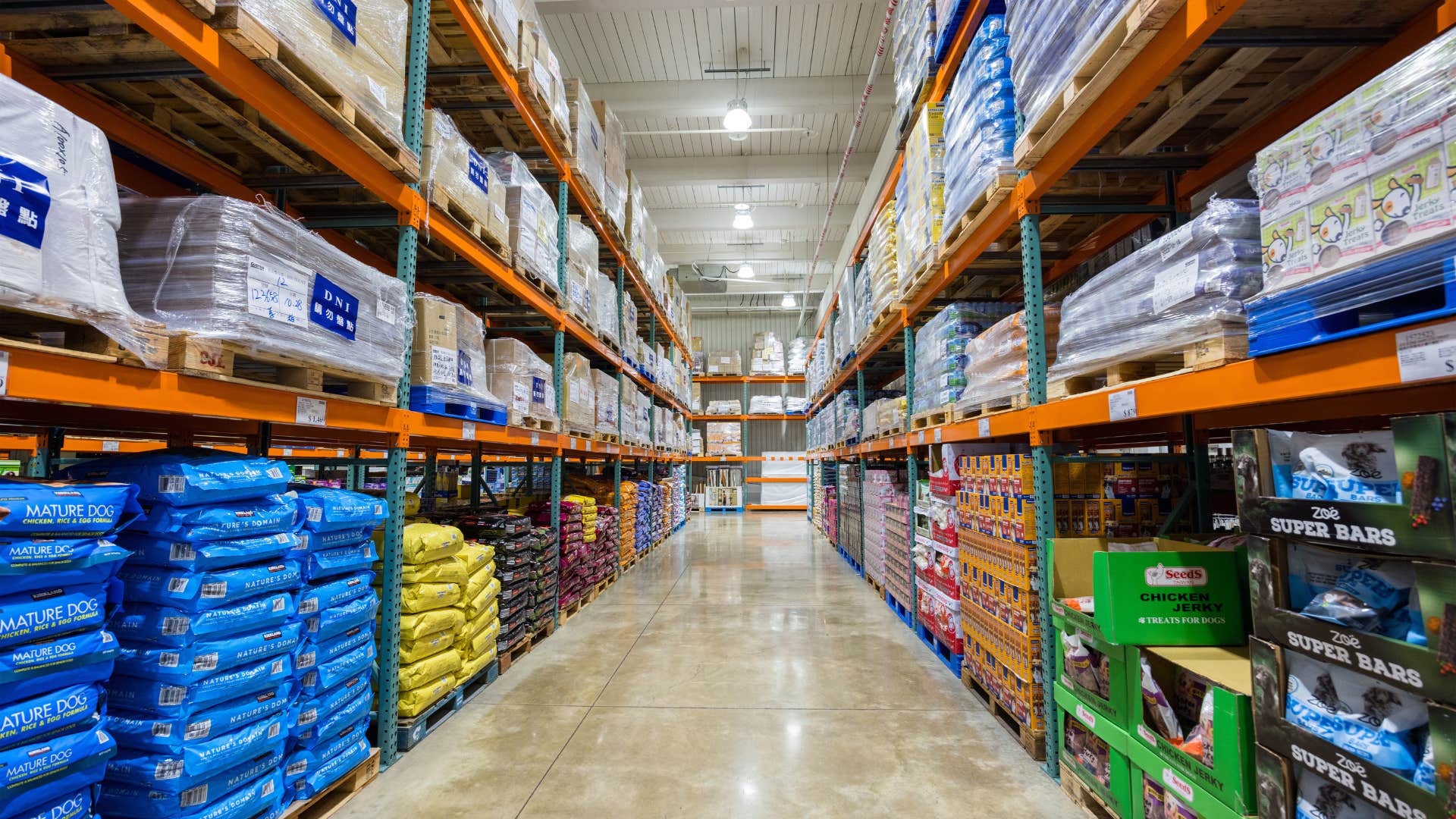 people who never think they have enough money usually have these habits buying in bulk