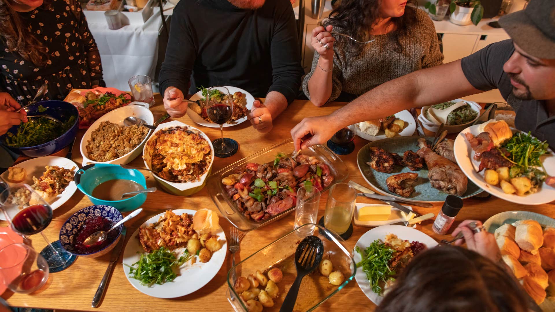 people whod rather spend the holidays with friends than family usually have these reasons they can truly be themselves