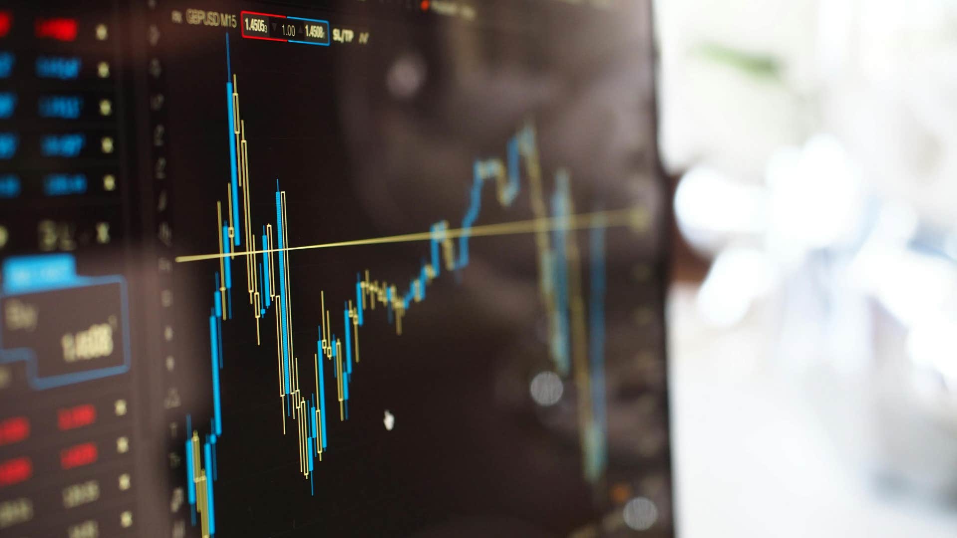 computer on data from stock market