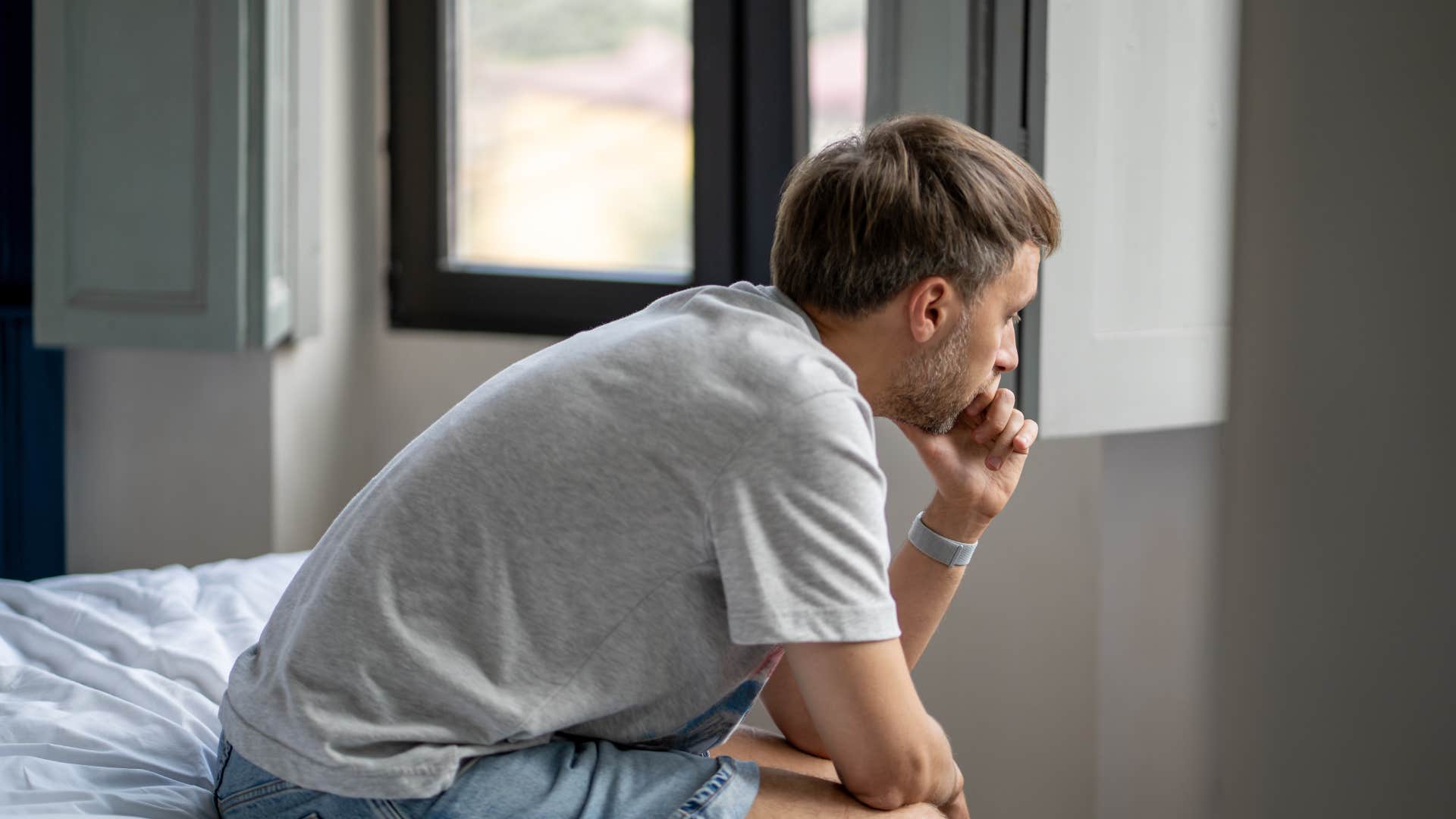 man who has the adonis complex as he withdraws socially