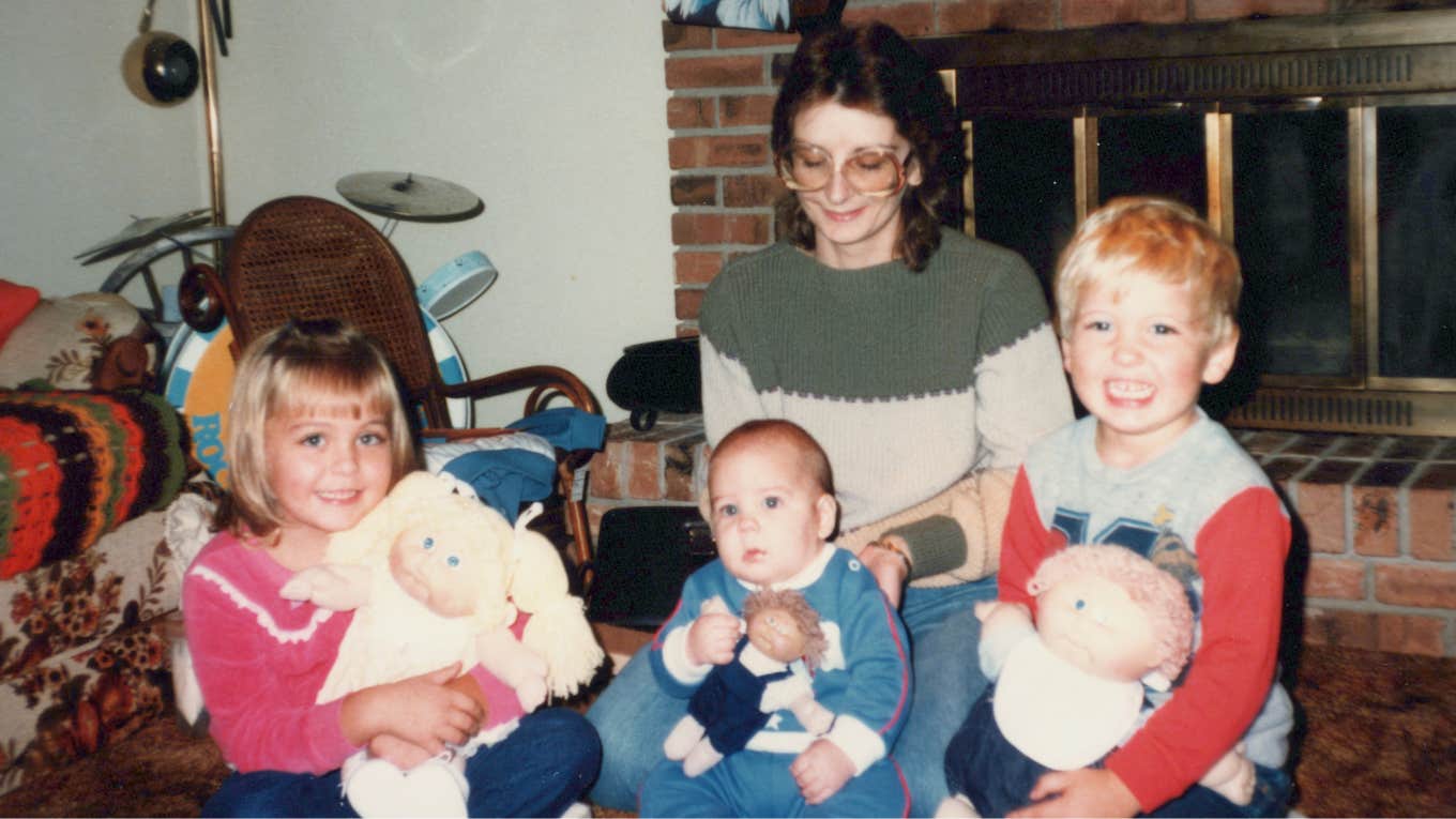 Retro Parenting Habits That Are Suddenly Trendy Again