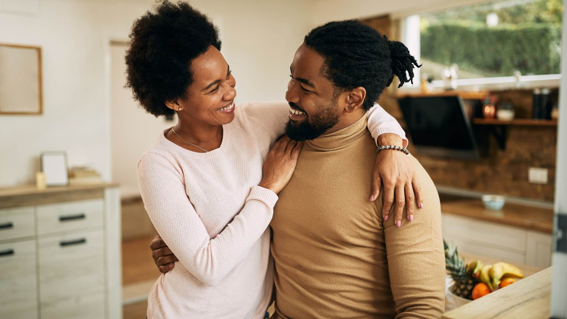 signs of a truly gentle man who loves you with their entire soul he is proud to show you off