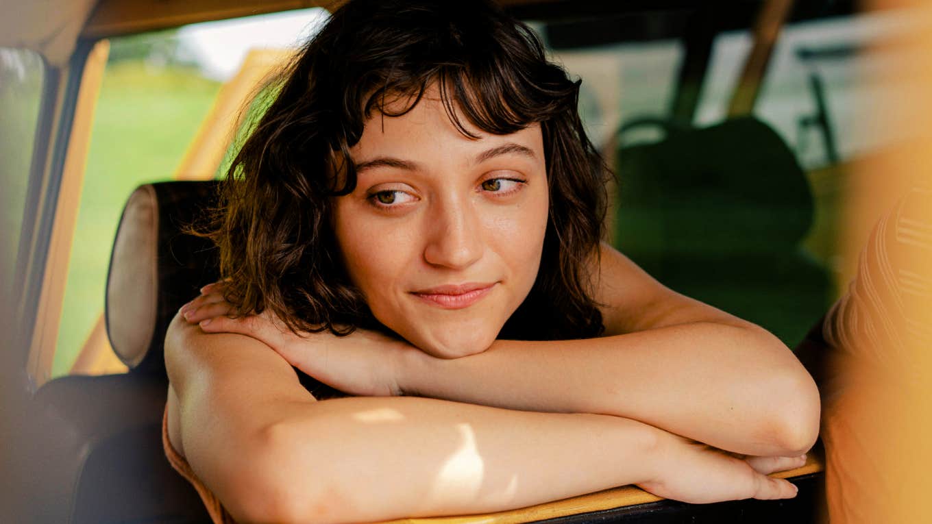 A woman who has a psychic gift that allows her to feel other people's pain. 