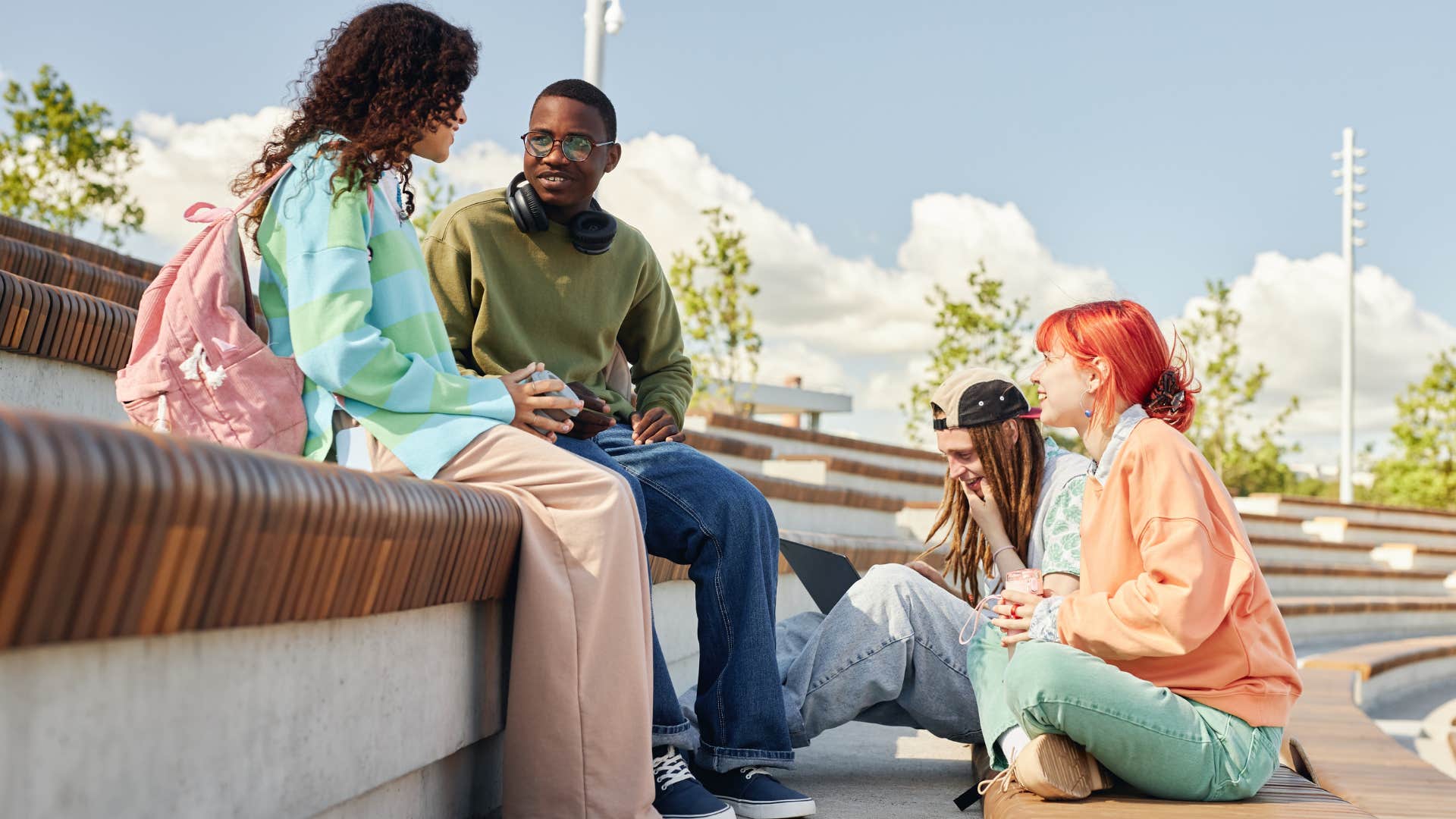 Groups of friends understand balanced relationships