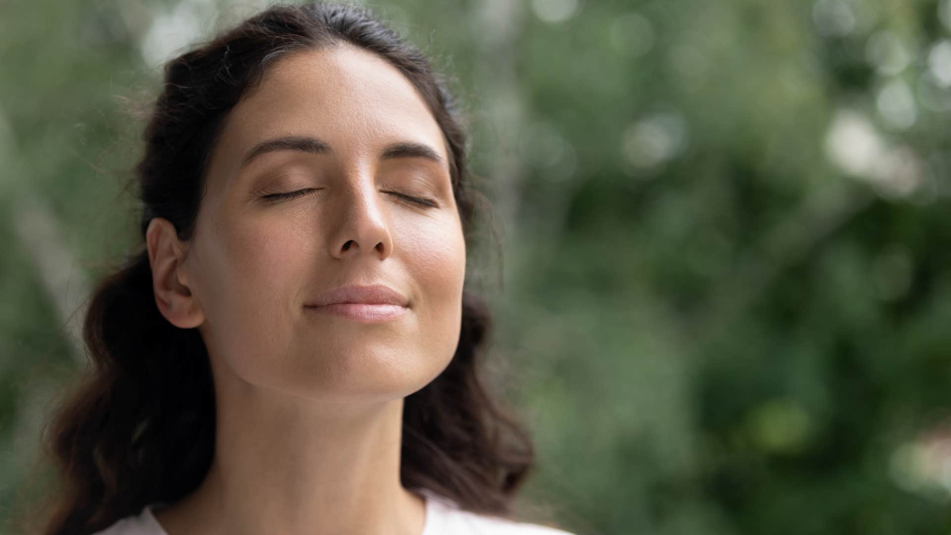 Person uses visualization to calm anxiety