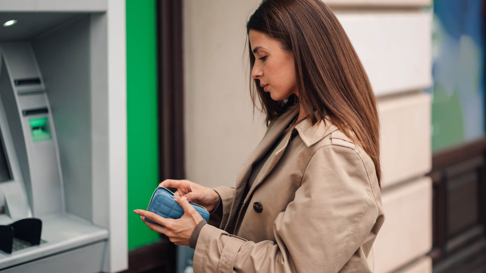 woman with the bad relationship moment that is completely normal of having separate bank accounts