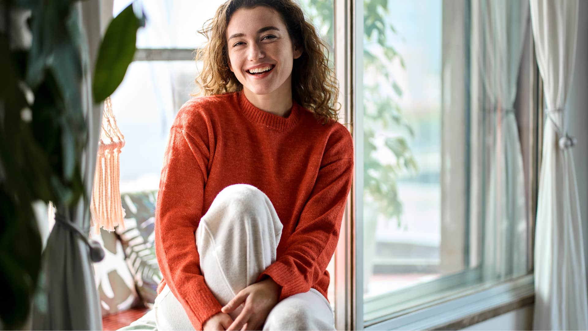 woman who is incredibly strong as she knows her big why