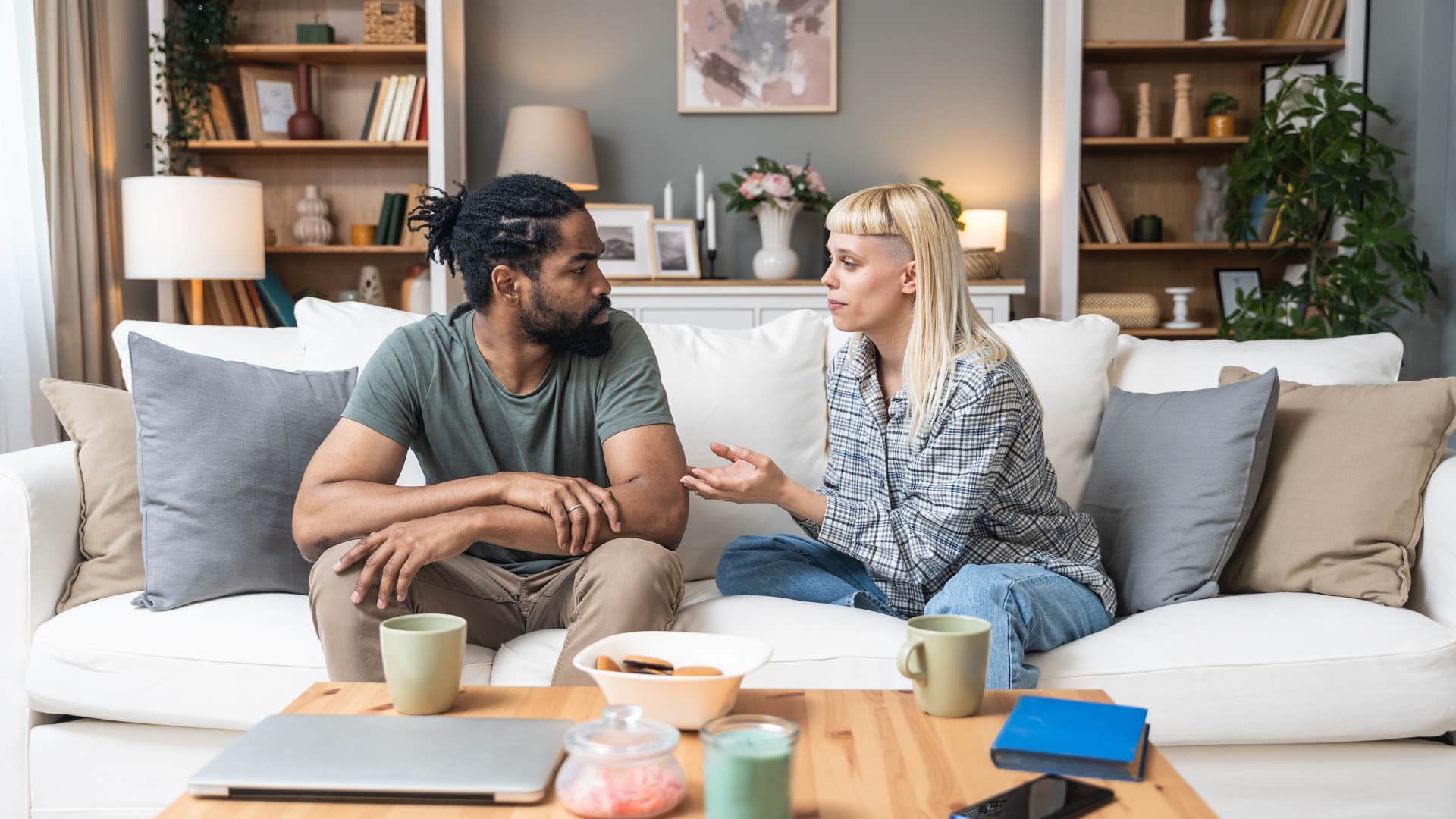 couple who make conversations about money suck less communicate