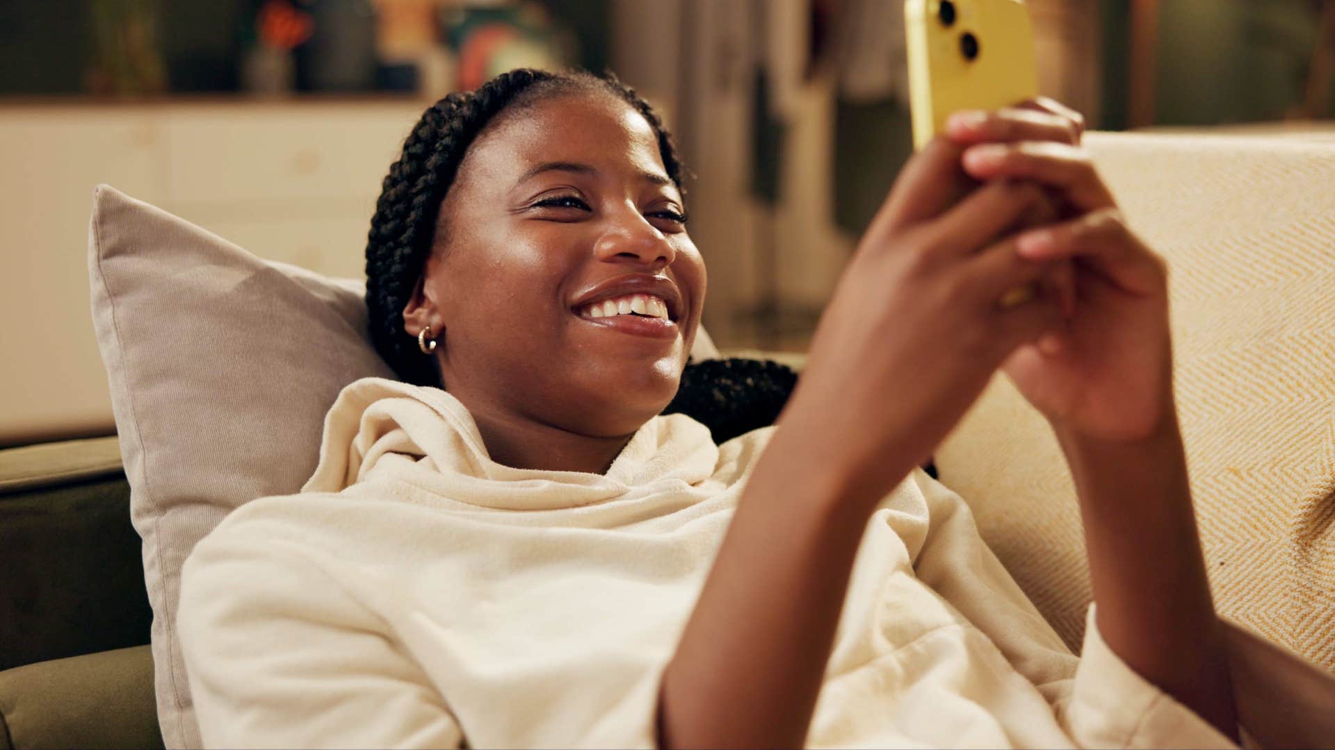 truly feminine women have these soft habits that you rarely get to see online they keep their private life private