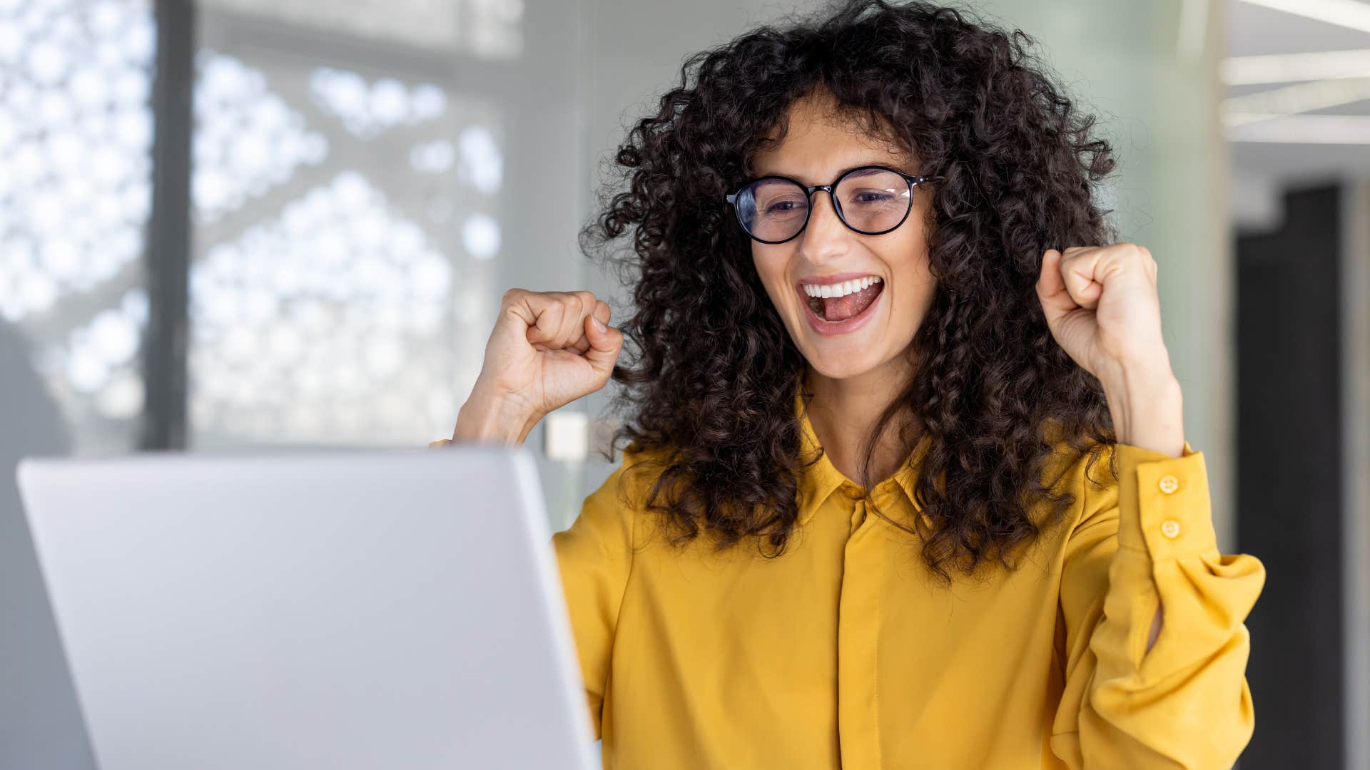 independent woman who has her own life and hobbies