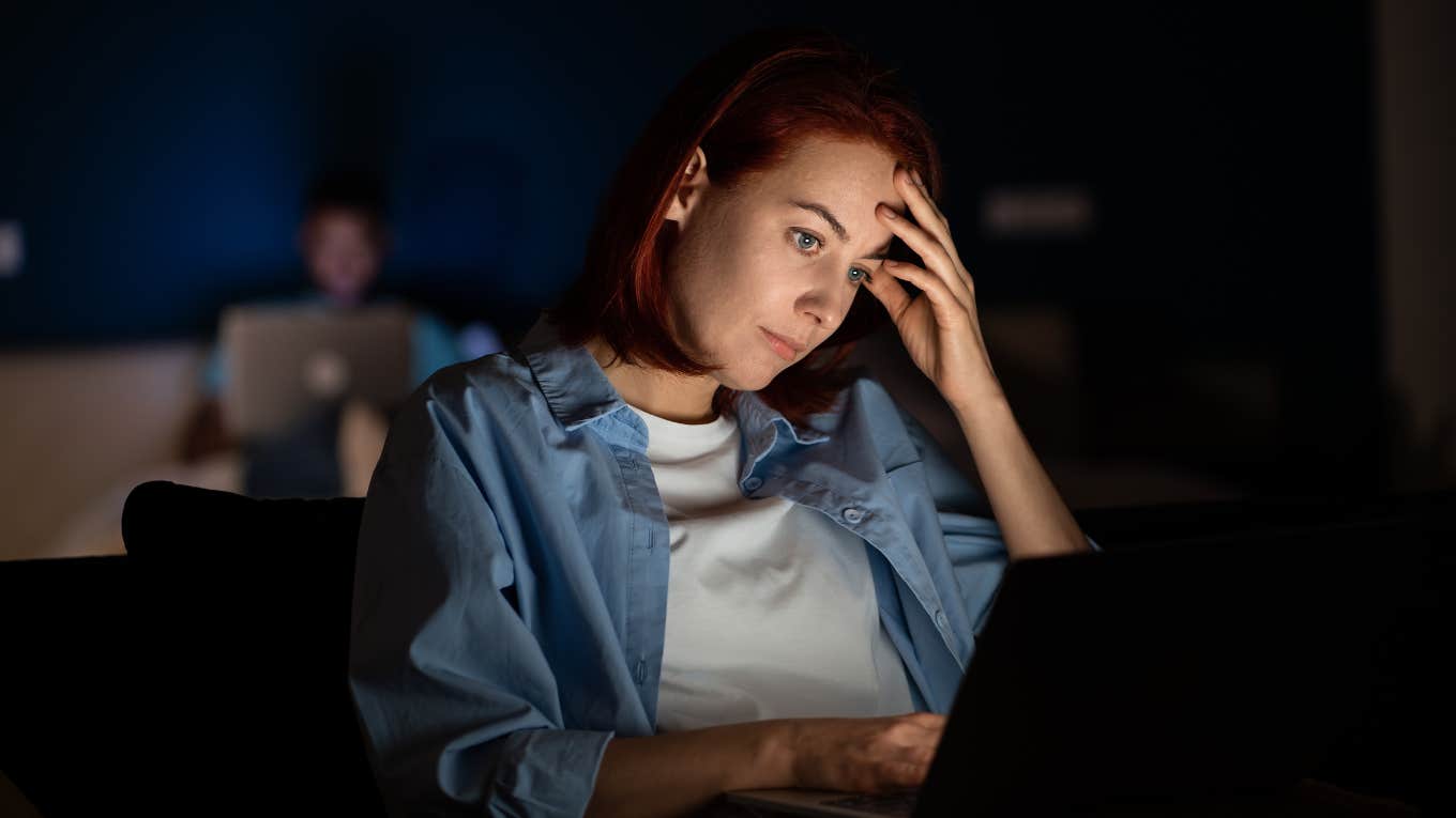 Woman Says Her Job Had Mandatory 2 AM Check-In Calls