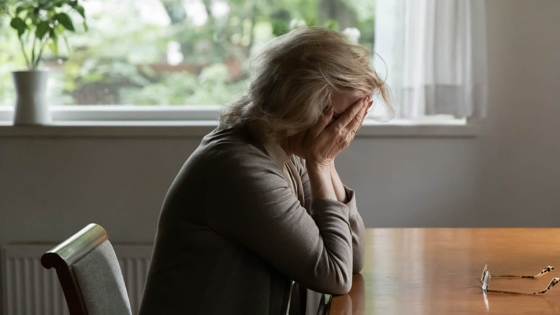 women who have a hard time forgiving people as they get older usually have these reasons internalizing prblems