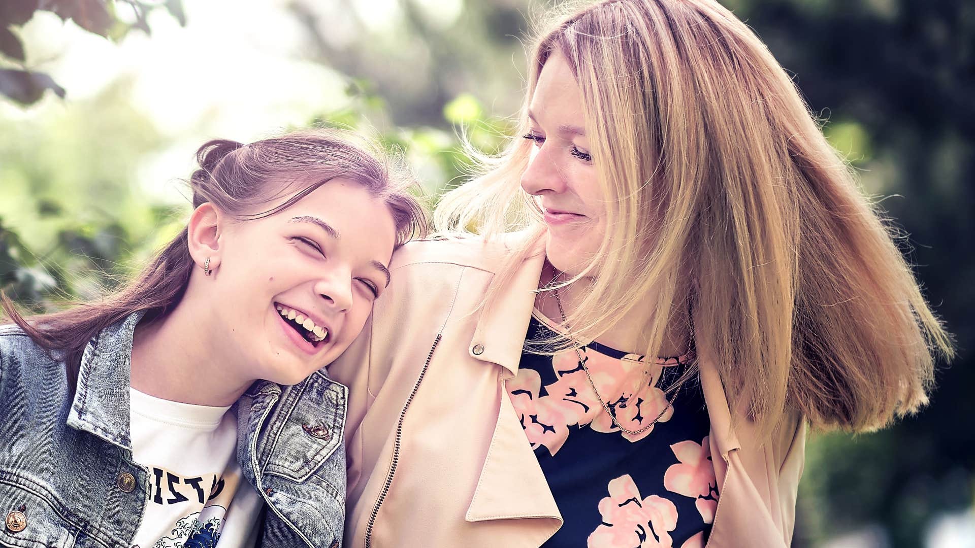 mom telling her daughter i love watching you be yourself 