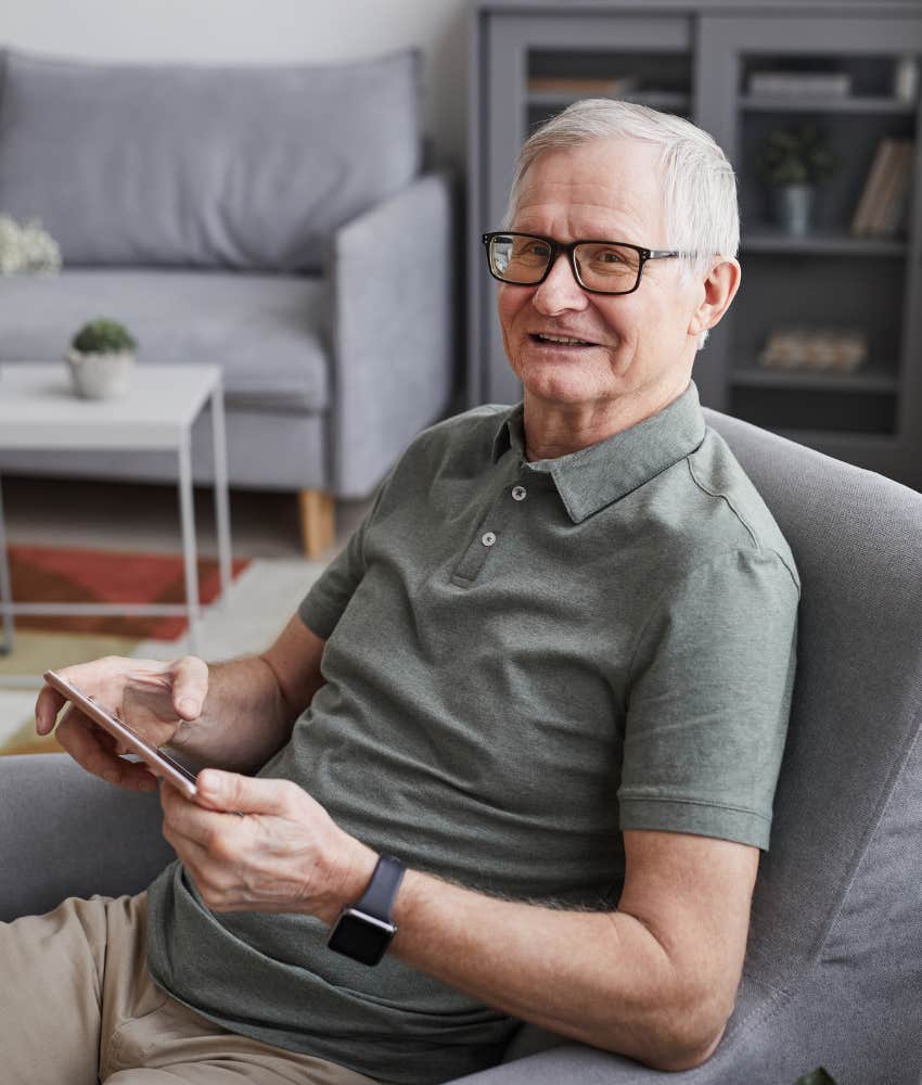  Boomer Refuses Medication After AI Says It's A Scam