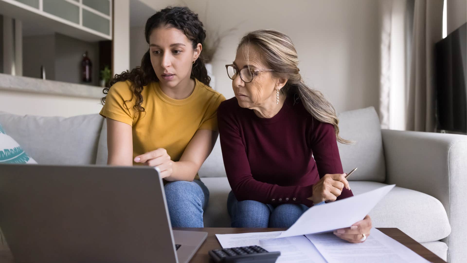 boomer mom teaching daughter how to save money