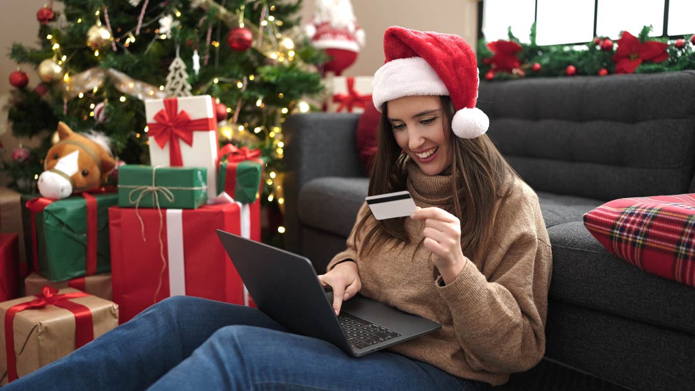 woman holiday shopping online