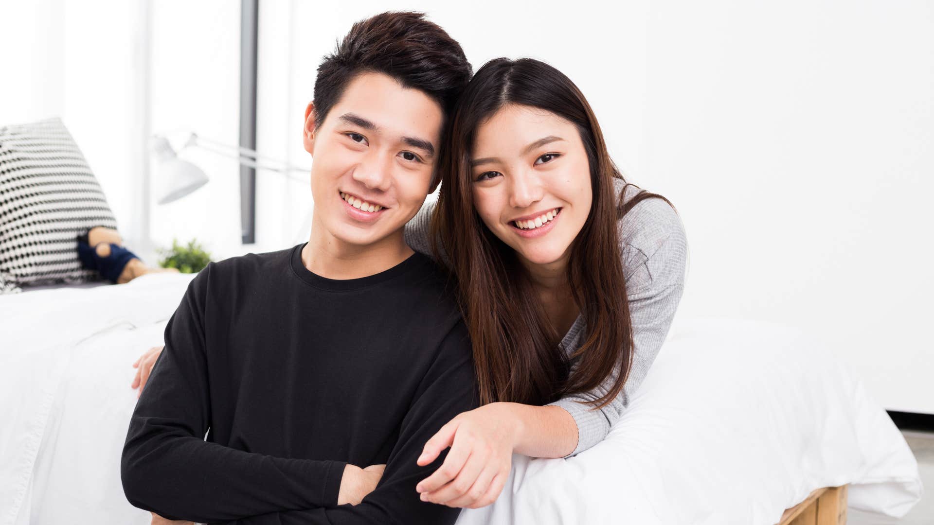 couples who truly see themselves as a team do these things on a regular basis they value trust