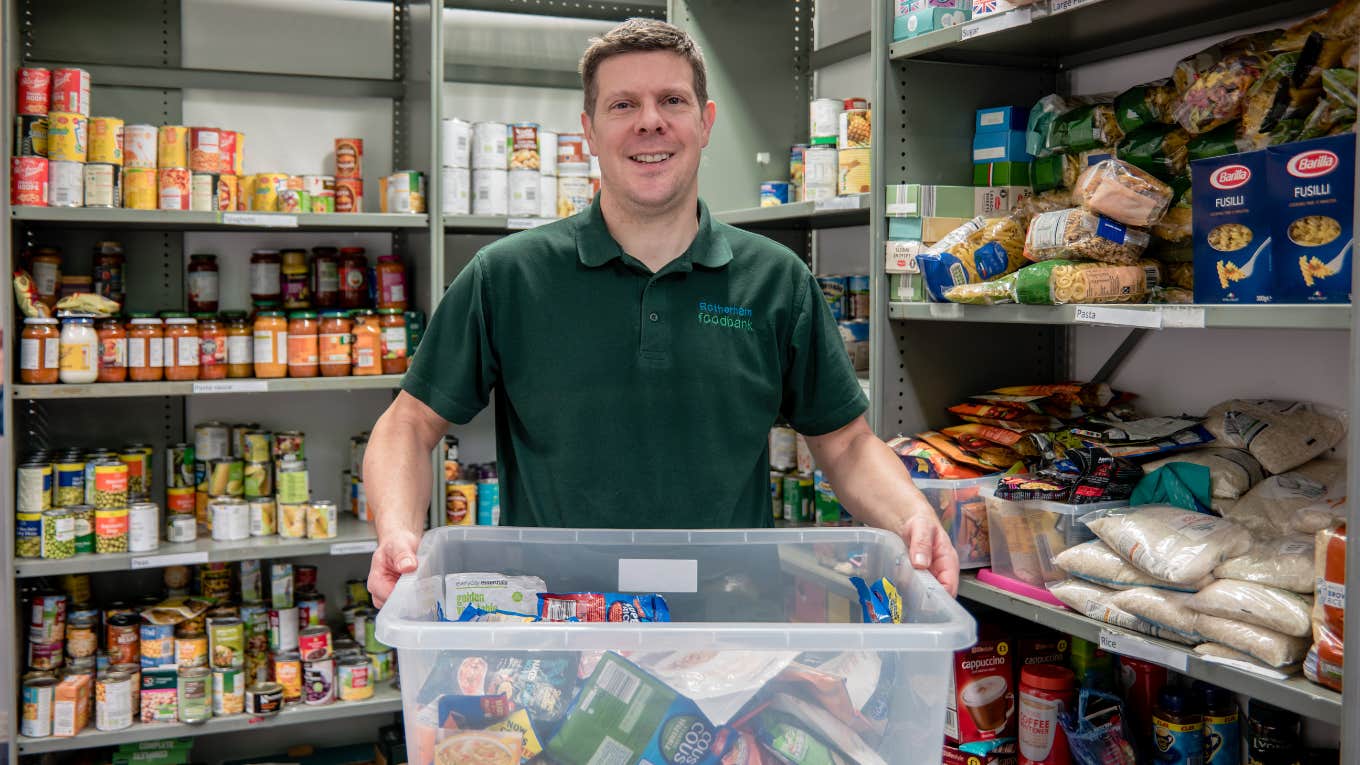 Family Shares Concerning Scene Outside Of The Local Food Bank