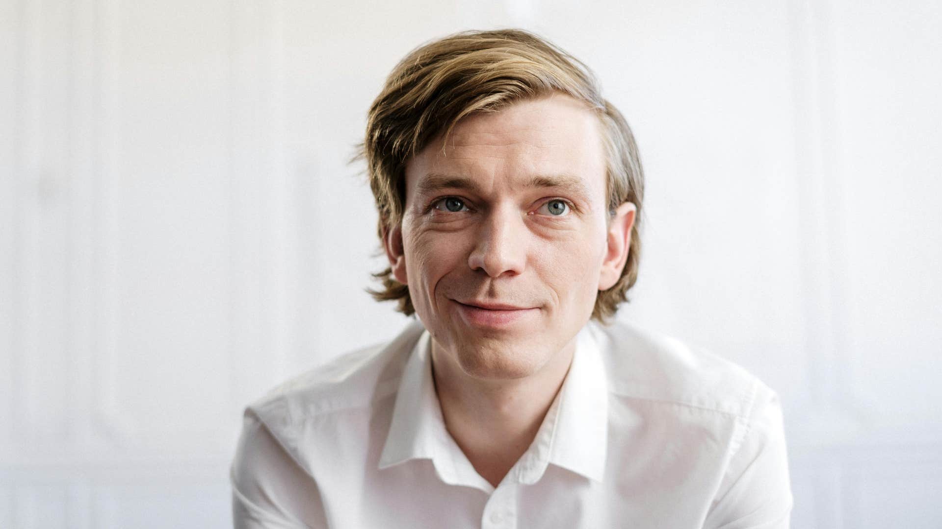 man who remembers the little details