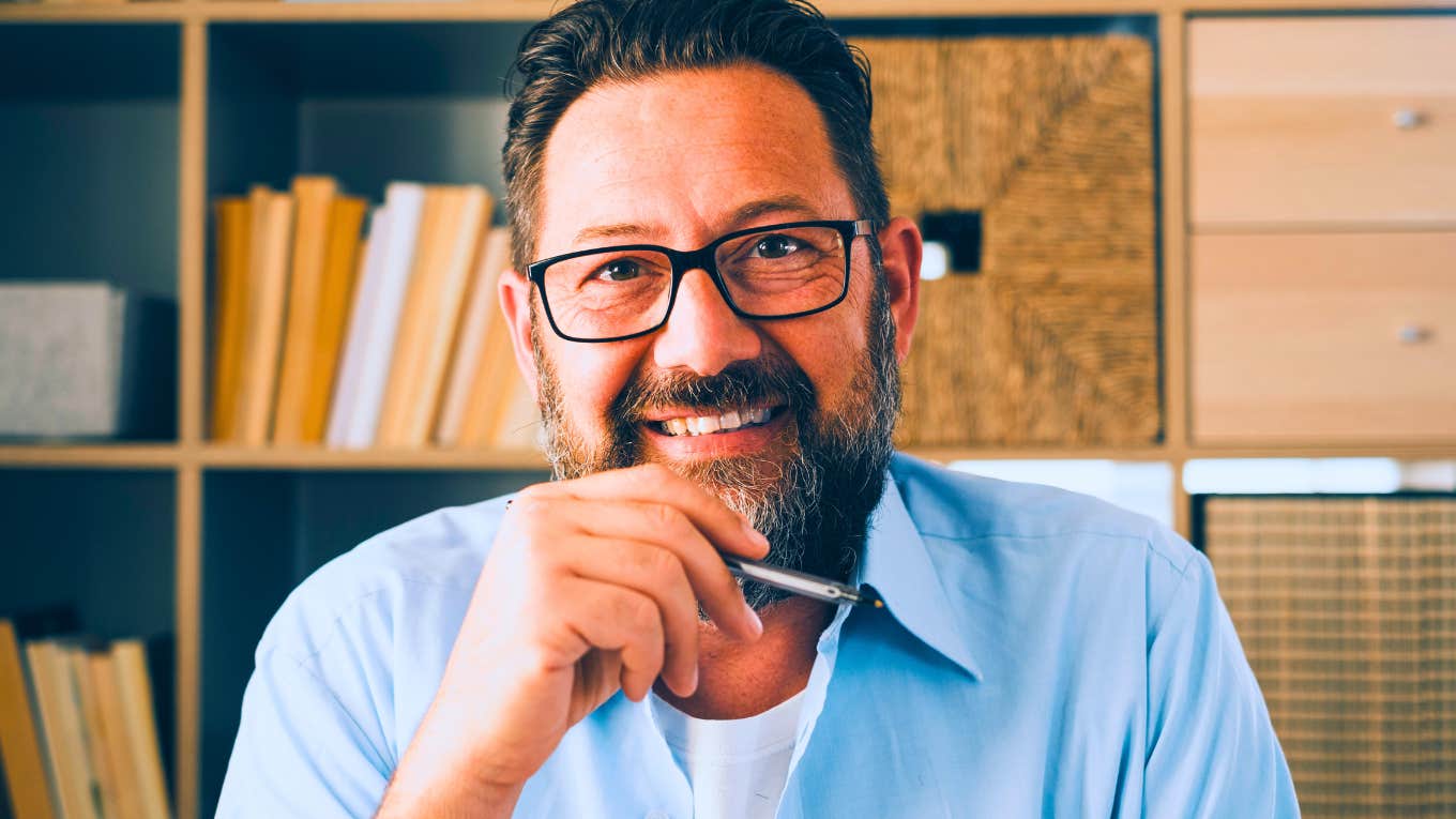 Fascinating Ways Truly Brilliant People Treat You Without You Even Noticing