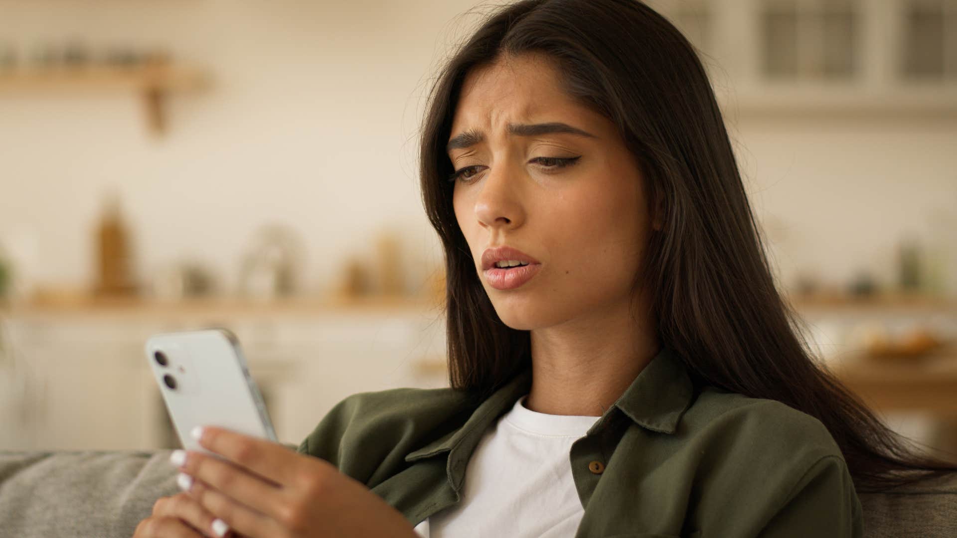 woman who recognizes foolish man cancelling plans last minute