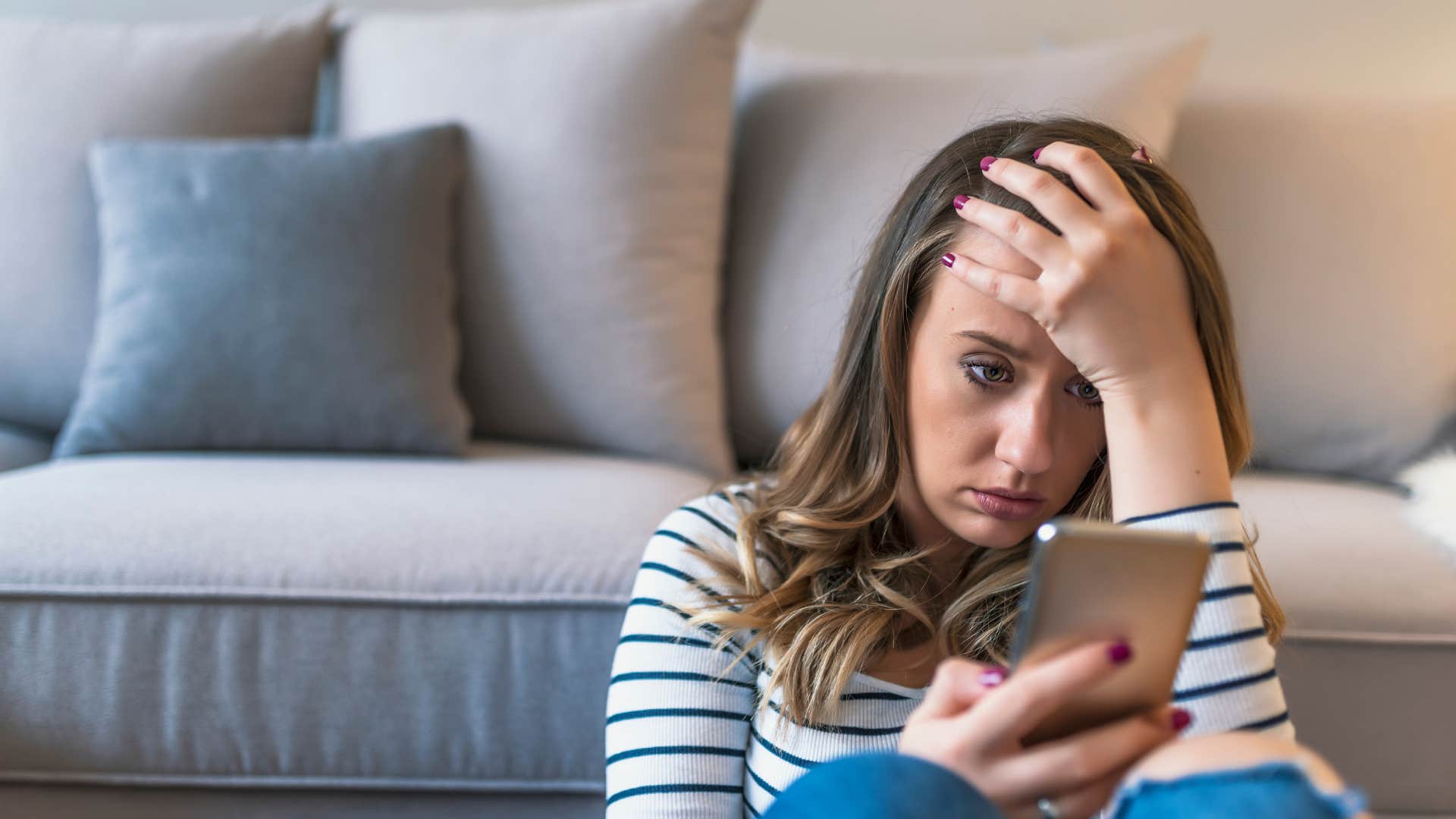 smart women recognizing foolish man taking forever to respond