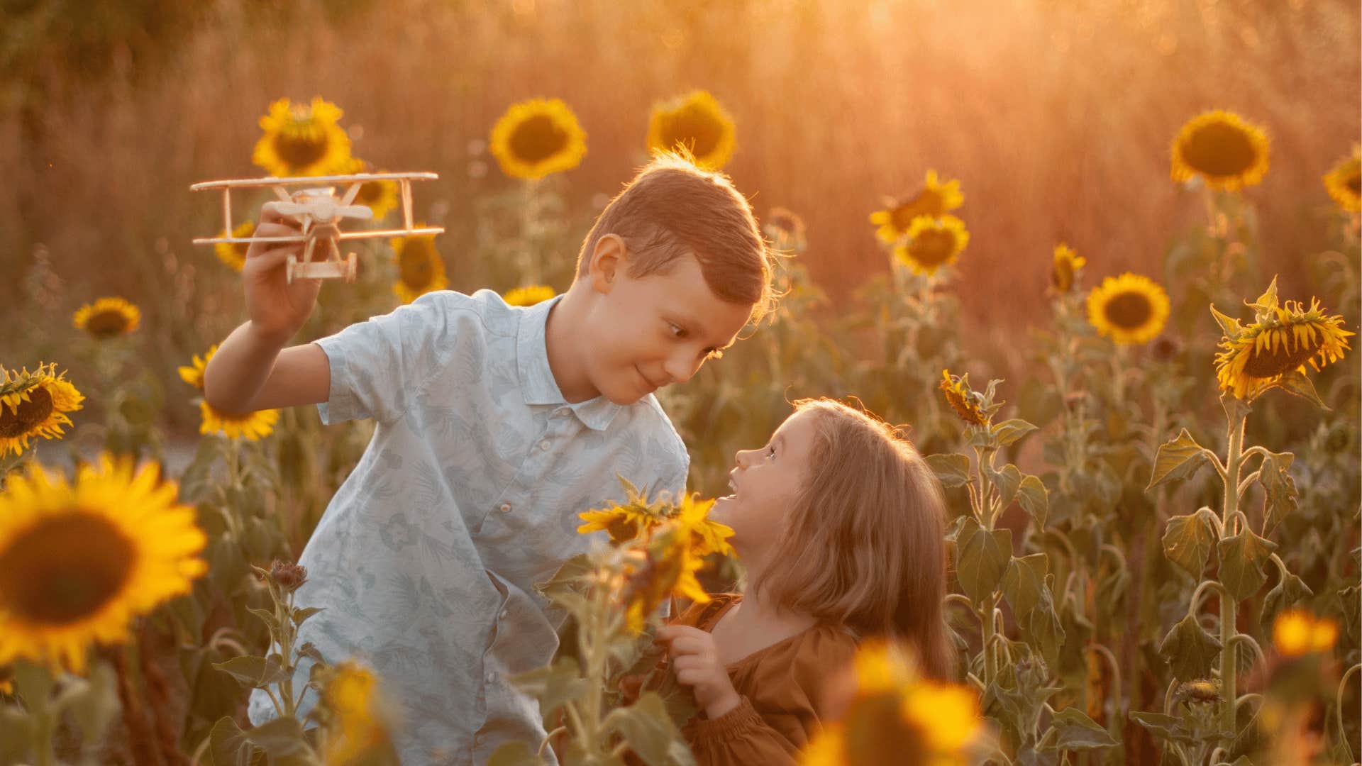 girls who grew up with brothers usually have these unique traits adventurous