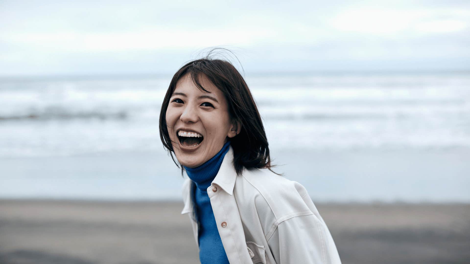 if a woman has these eccentric habits shes a ton of fun to be married she laughs at all the wrong times