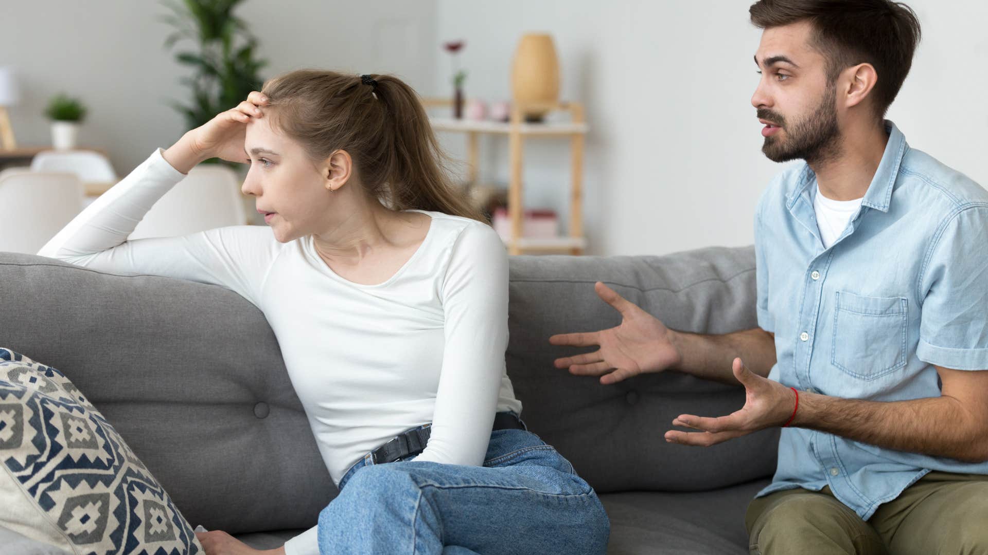 if someone is not trustworthy they'll say these phrases casually I didn't think it was that important