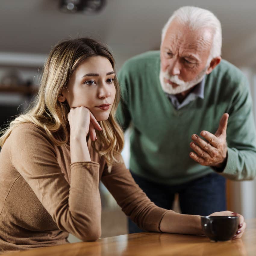 Woman saying you're wrong to her father