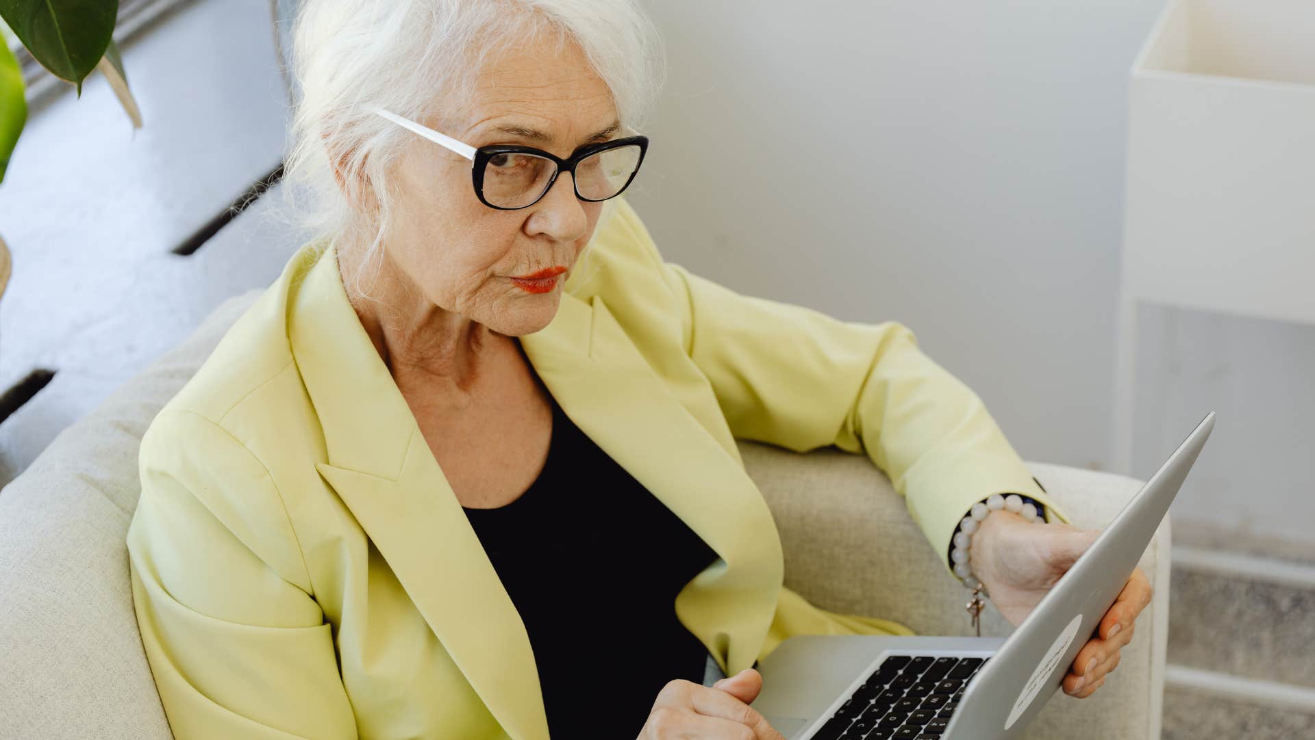 if your boss uses these phrases theyre likely not a very good person dont bring your problems to me