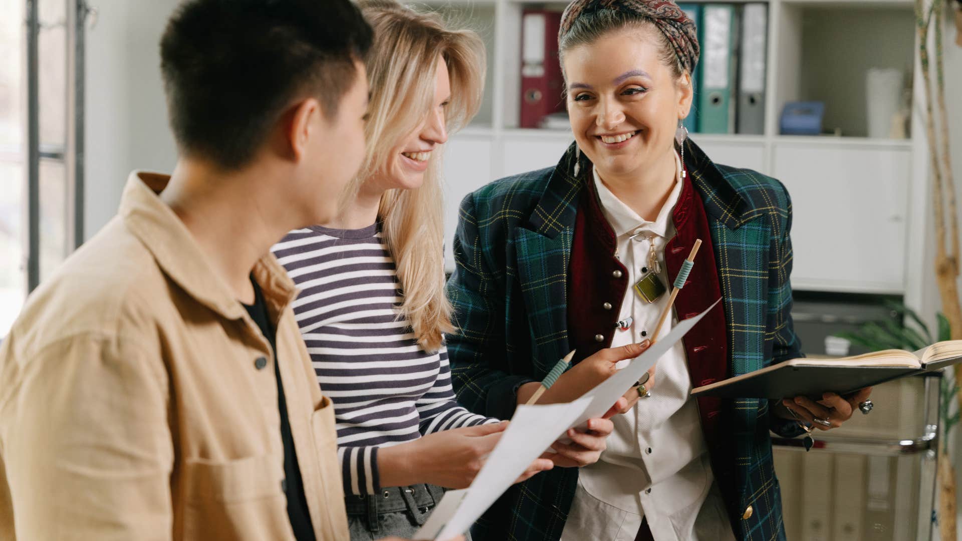 people who arent as smart as they look do these strange things they overvalue credentials 