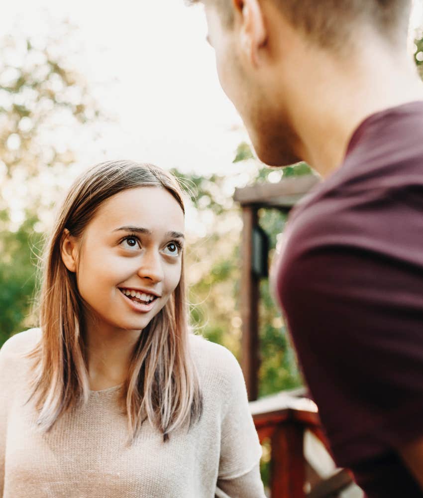 Person makes wrong emotional conclussion