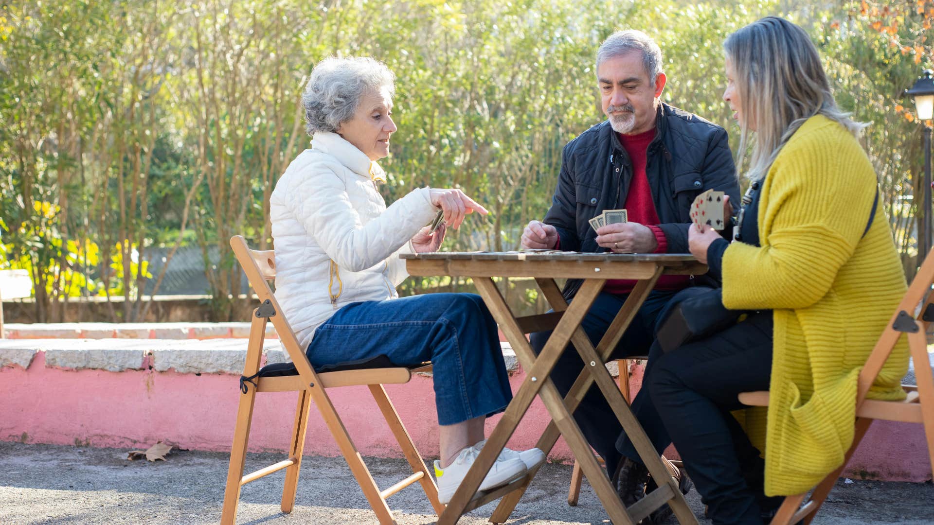 friend who prefers to keep their group small could blame introversion