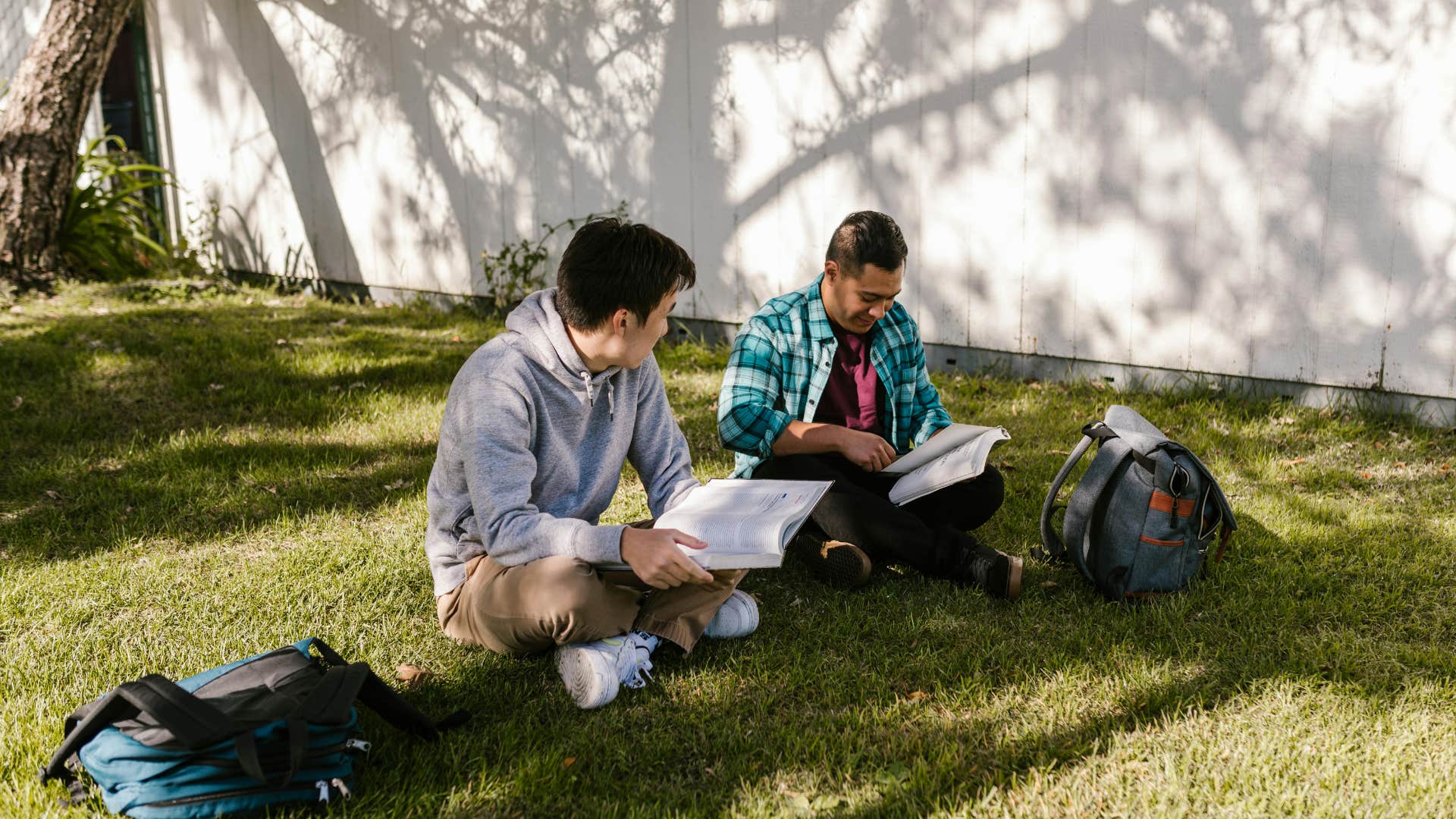 friend who says they dont have many friends