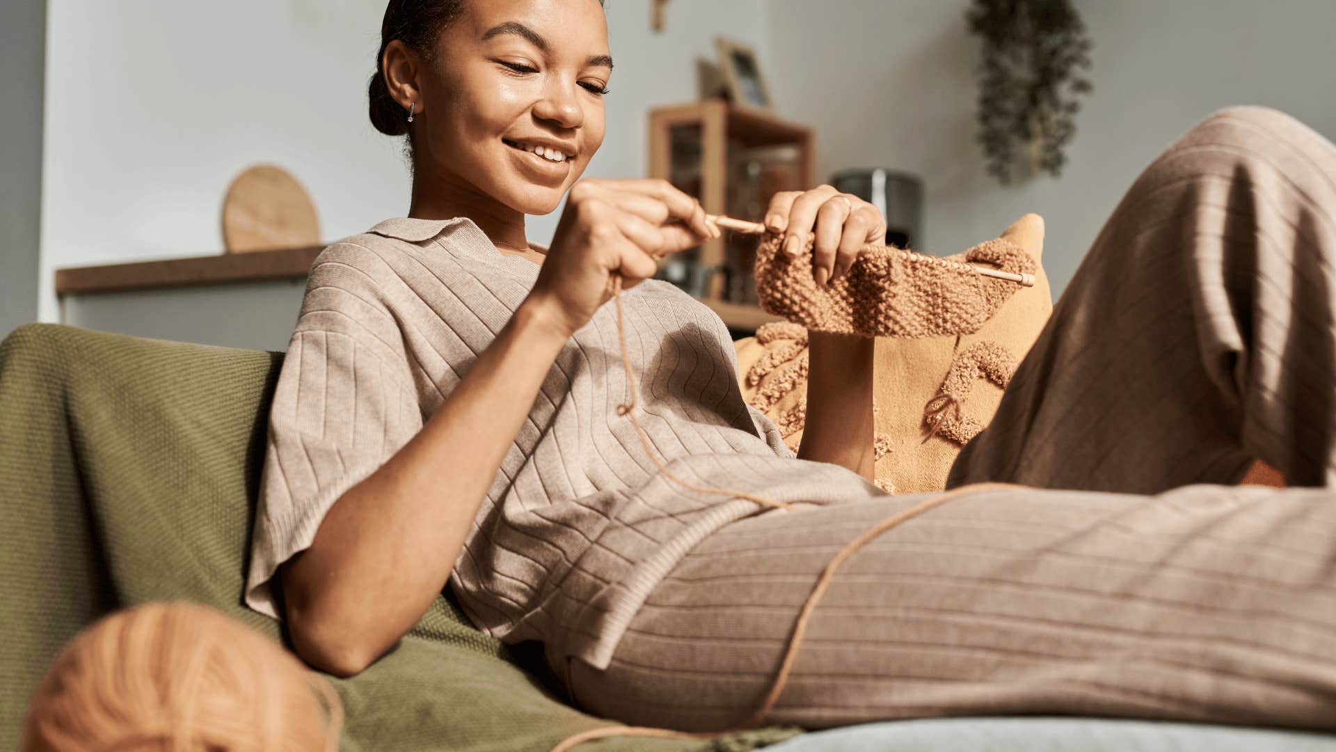 people with simple minds love these hobbies that bore highly analytical thinkers knitting something simple