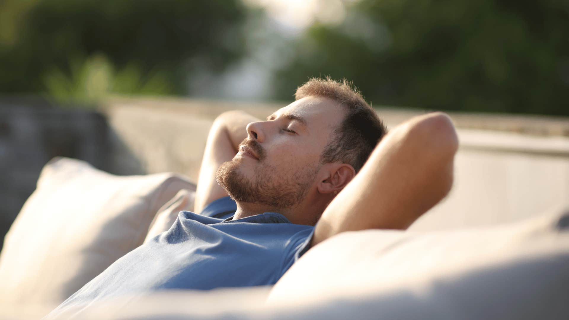 people with simple minds love these hobbies that bore highly analytical thinkers sunbathing