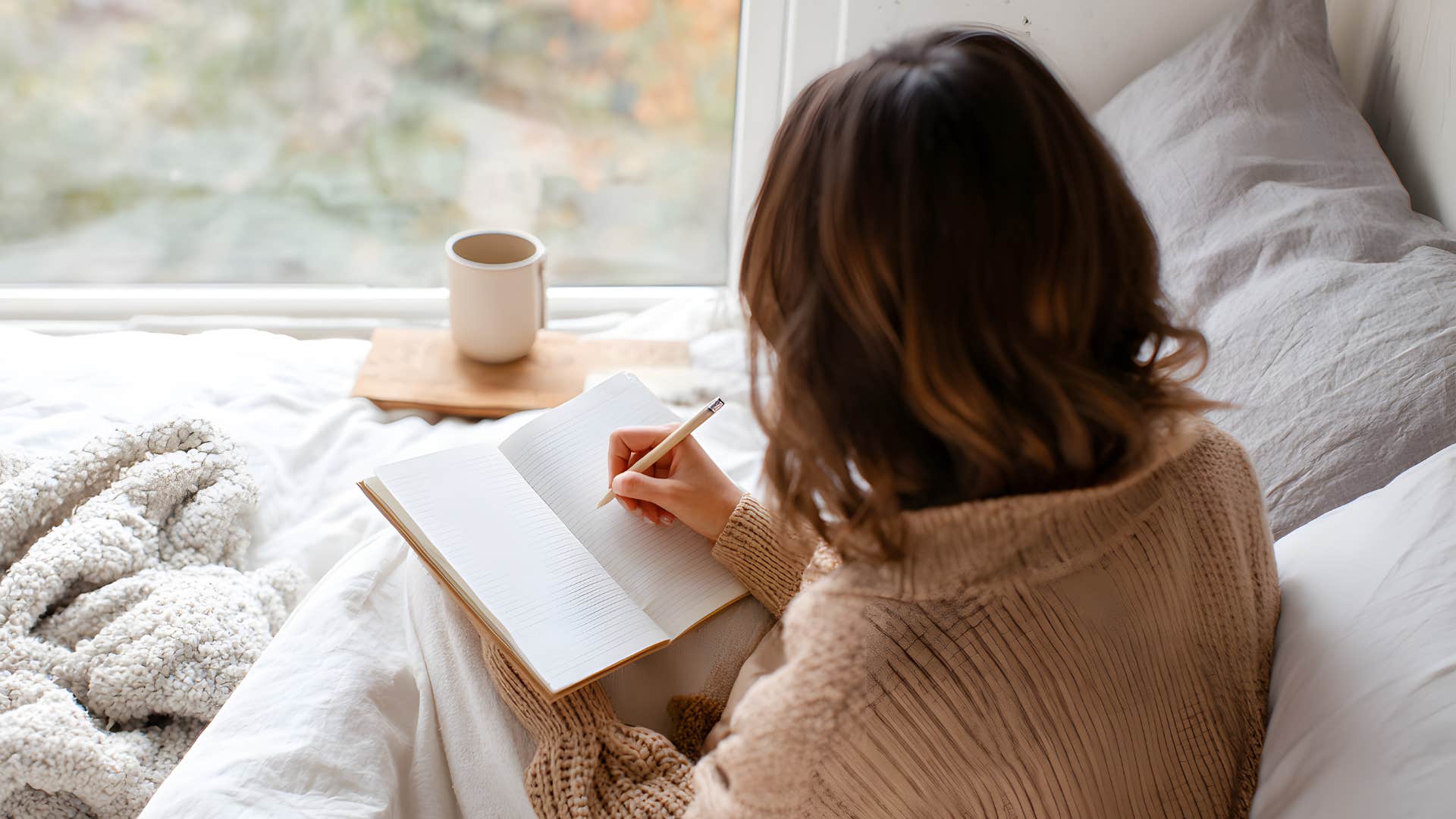 people with these hobbies are mentally stronger than everyone else journaling 